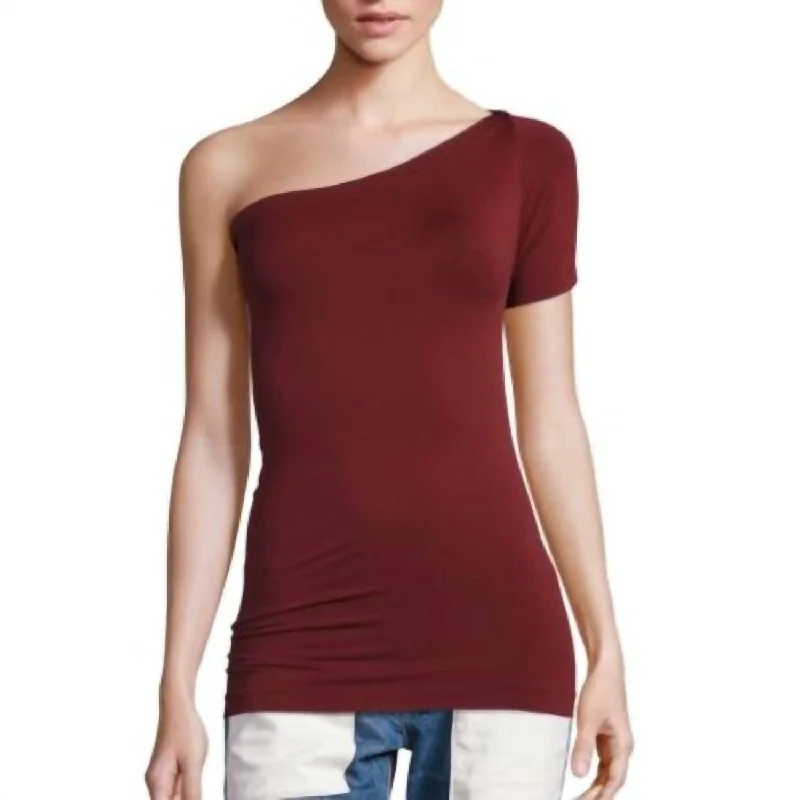 One Shoulder Tee In Burgundy