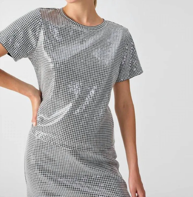 Perfect Sequin Tee In Micro Houndstooth