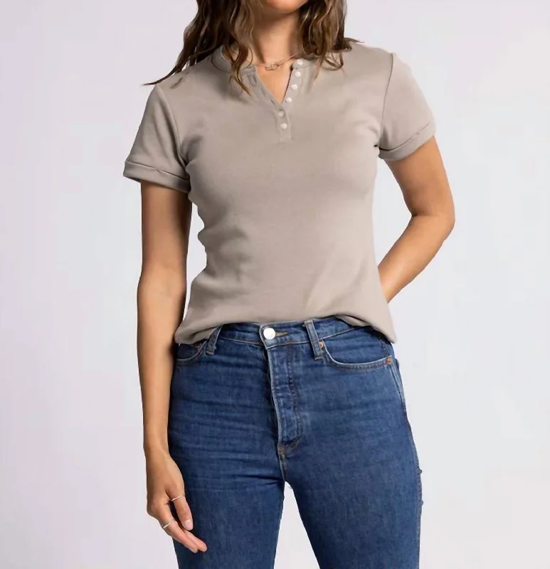 Diane Tee Top In Cedar