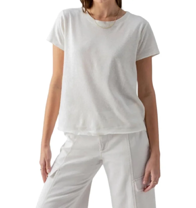 Linen Perfect Tee In White