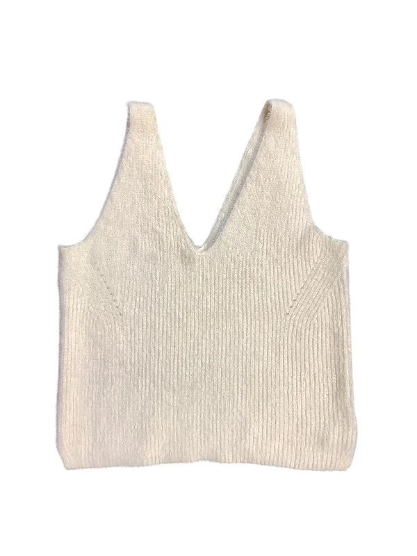 Top Sleeveless By Cmb In Cream, Size: Xs