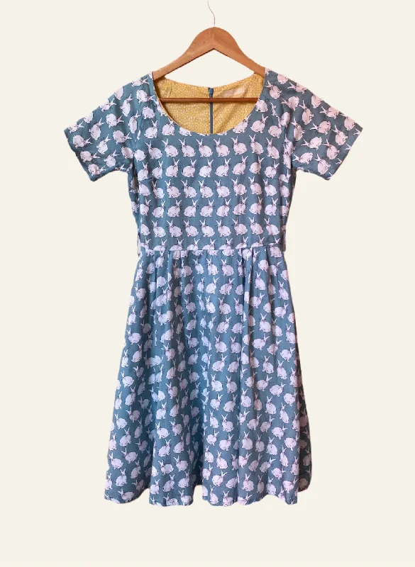 Flash Sale On Trendy Outfits – Don't Miss Out PRE LOVED - White Rabbit Dress